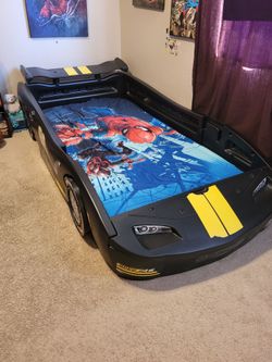 Black yellow rally stripe twin kids sportscar bed