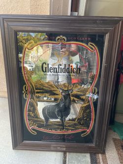 Bar mirror Signs