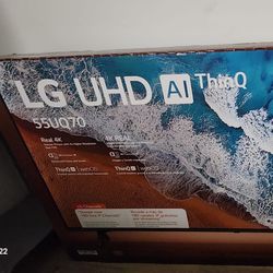 55 Inch UHD TV