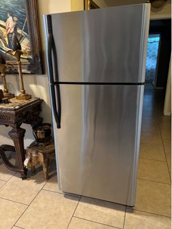 Refrigerator stainless steel