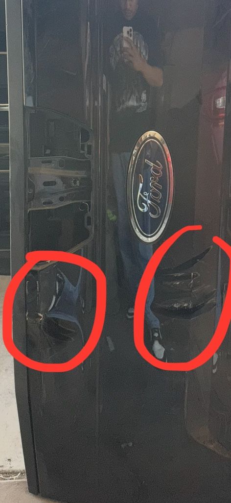 Ford Truck Tailgate Door - Damaged