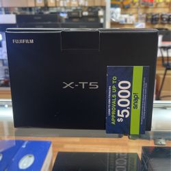 Fujifilm X-T5 Body In Black Or Silver 