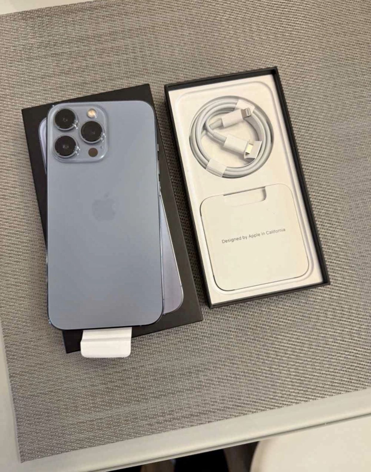 Unlocked Iphone Thirteen Pro Max