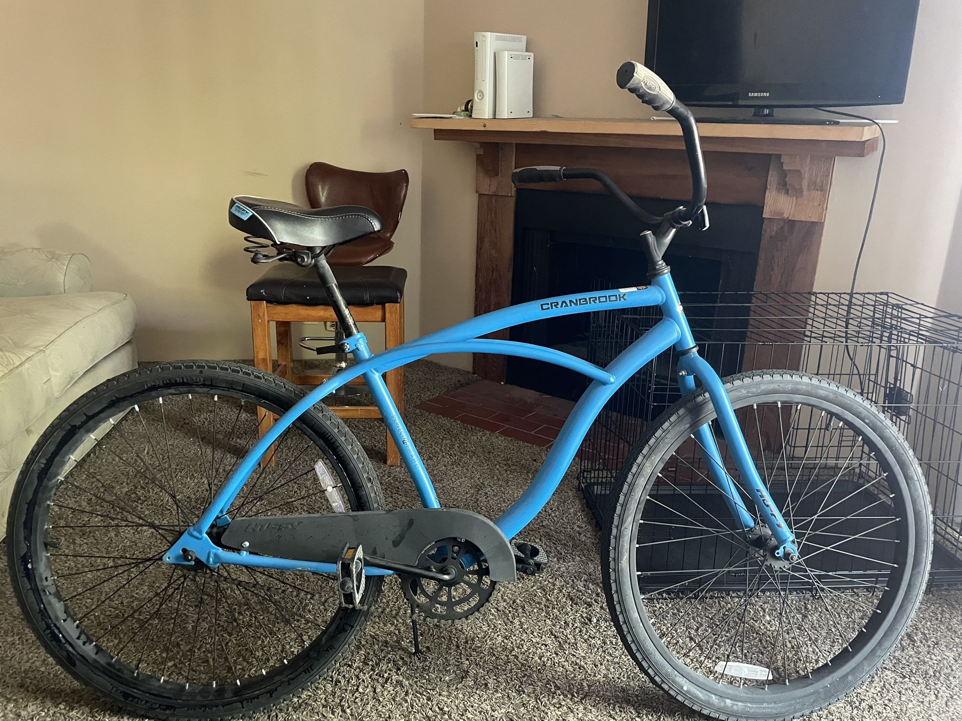 Blue Cranbrook Cruiser Bike