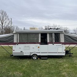 Fleetwood Highlander Niagara Pop Up