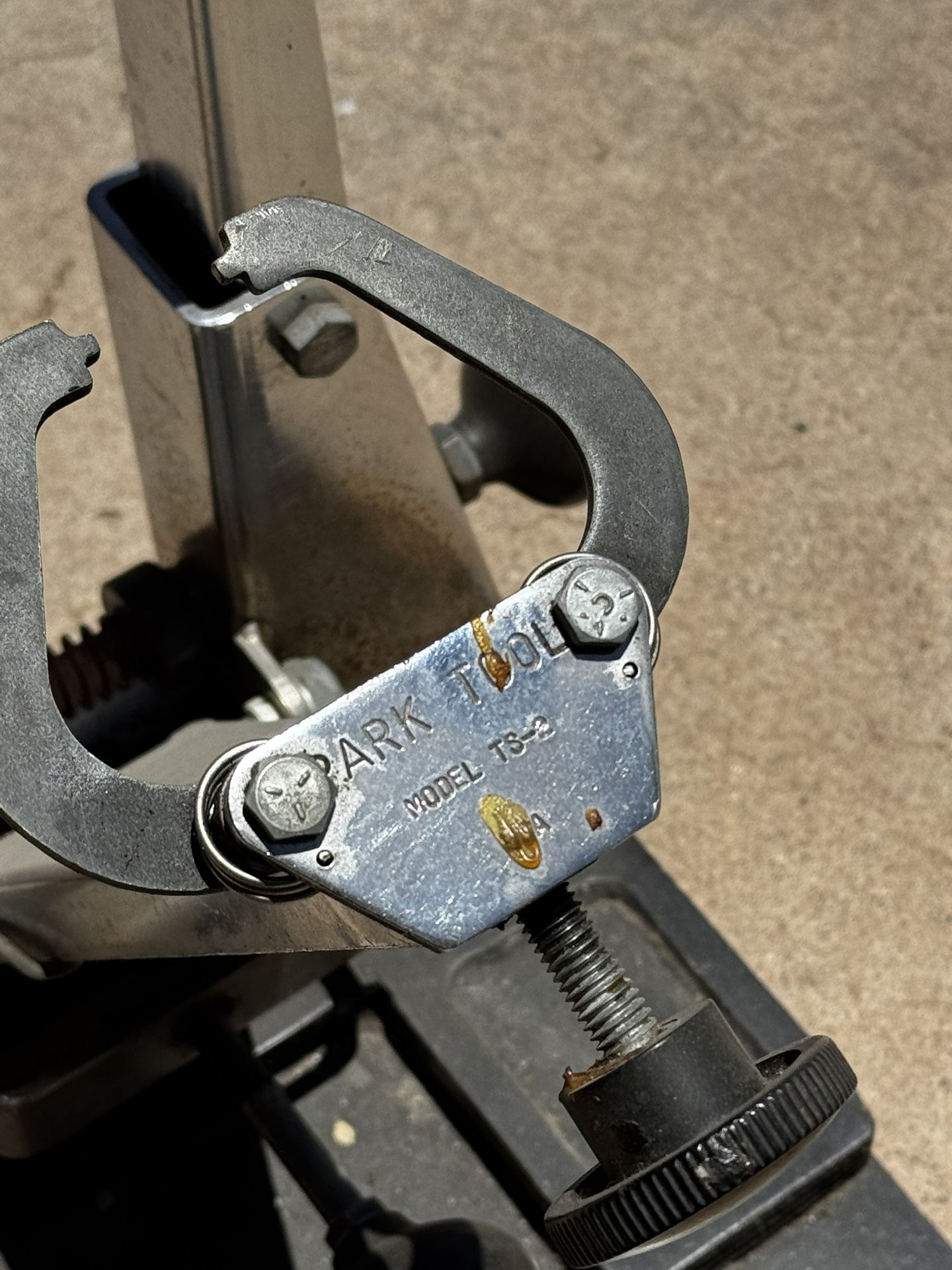 Park Tool Truing Stand