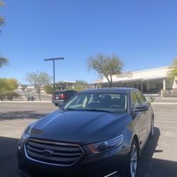 2015 Ford Taurus