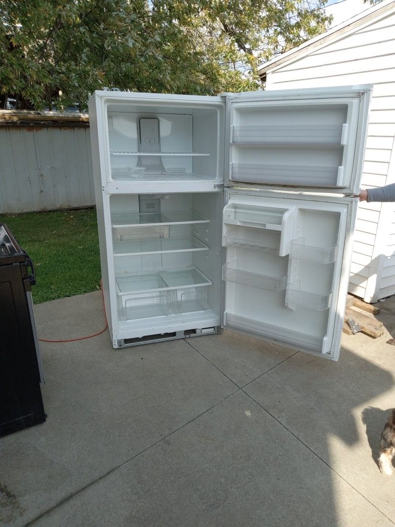 Whirlpool Refrigerator