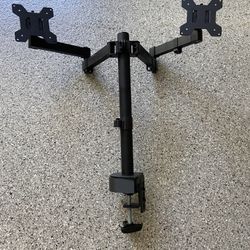 Dual Monitor Mount