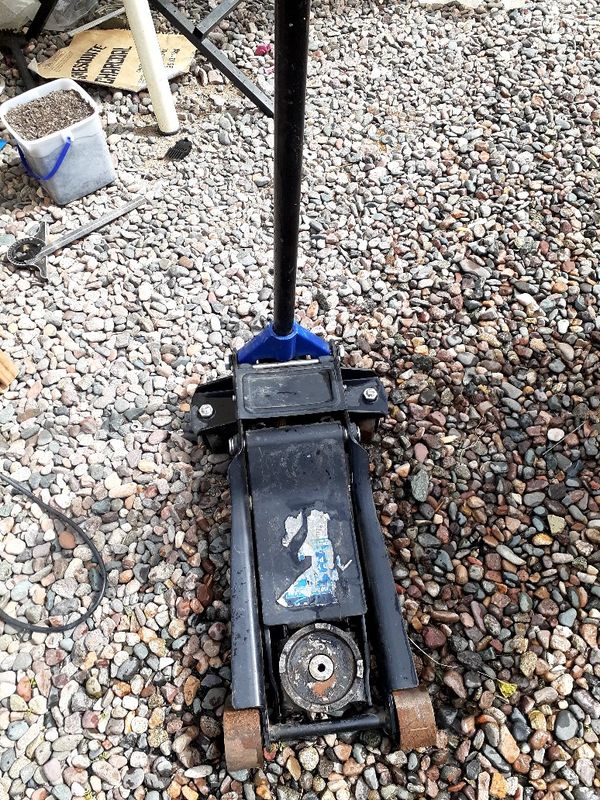 Michelin 3 5 ton hydraulic floor jack price lowered need gone now for