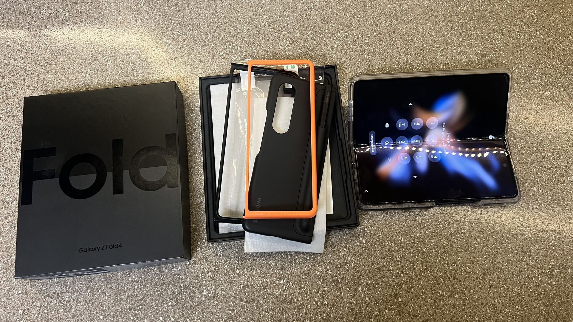 Samsung Galaxy Z Fold 4