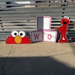 Elmo Props 