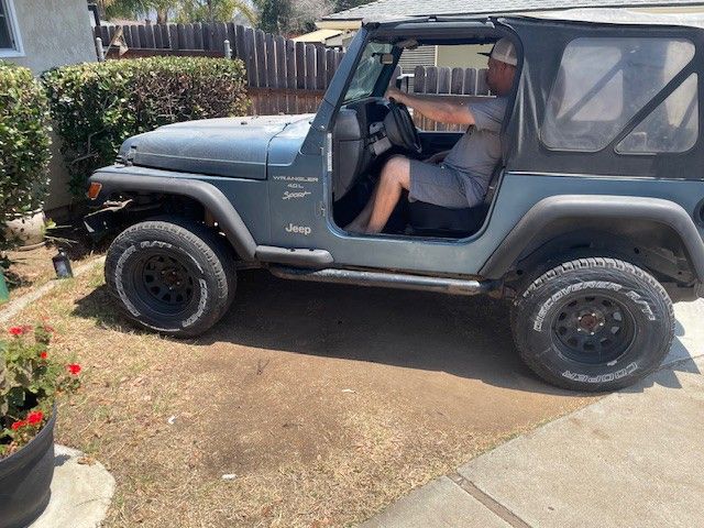 1999 Jeep Wrangler