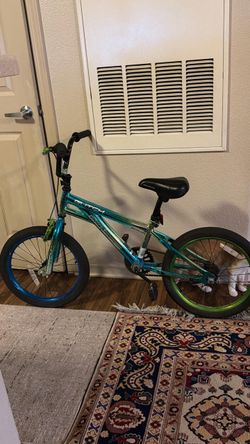 Genesis Glitch Kids BMX Bike