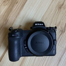 Nikon Z6ii Camera with 85mm F1.8 Lens - Excellent Condition