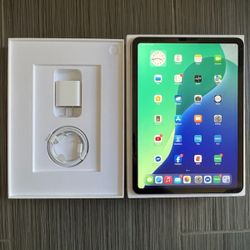 iPad Air (5 Generation ) 64 GB WiFi 