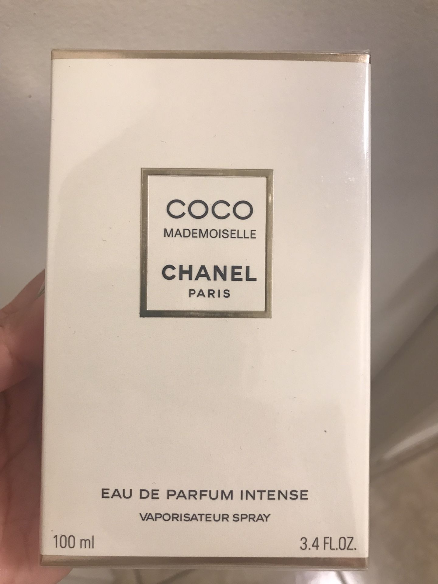 Coco Mademoiselle Chanel Paris