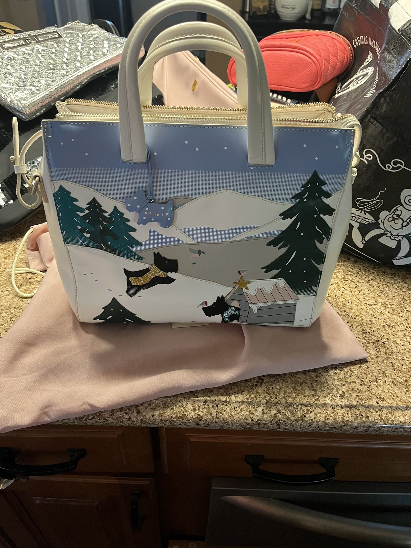 Radley London “At Home In The Snow”