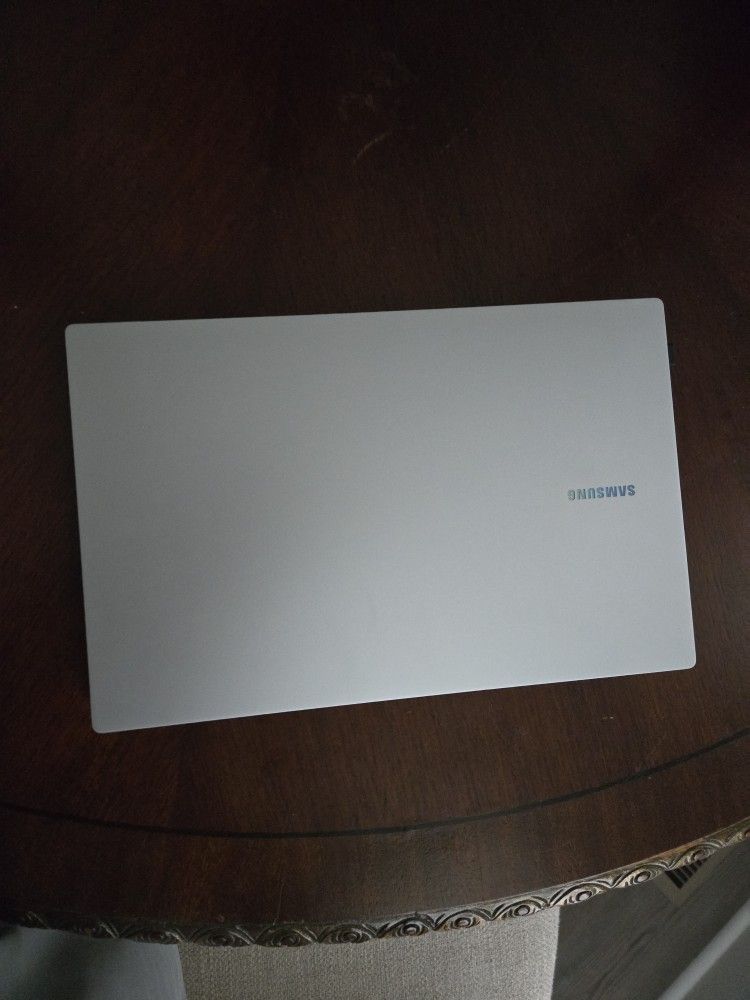 Samsung galaxy book 4
