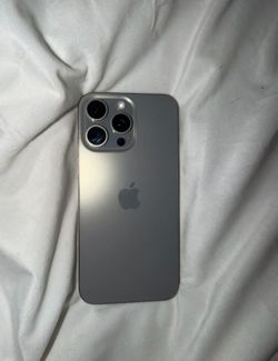 iPhone 15 Pro Max 512gb