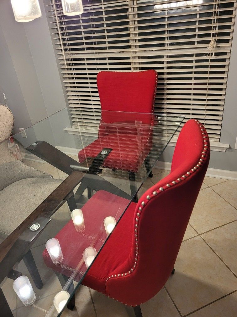 Red Chairs & Decor