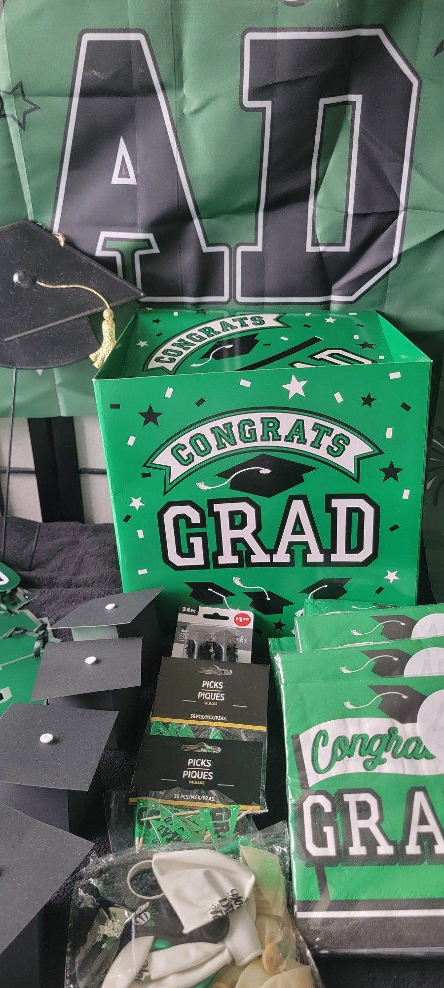 Graduation Decoration Bundle