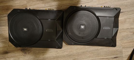 JBL Under Seat Subwoofer