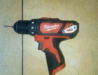 Milwaukee 3/8" Drill Driver