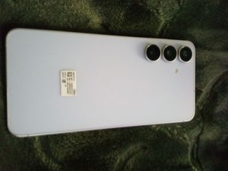 Galaxy 24 like new