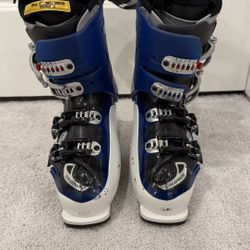 Salomon Impact 8 CS Ski Boots Size 27