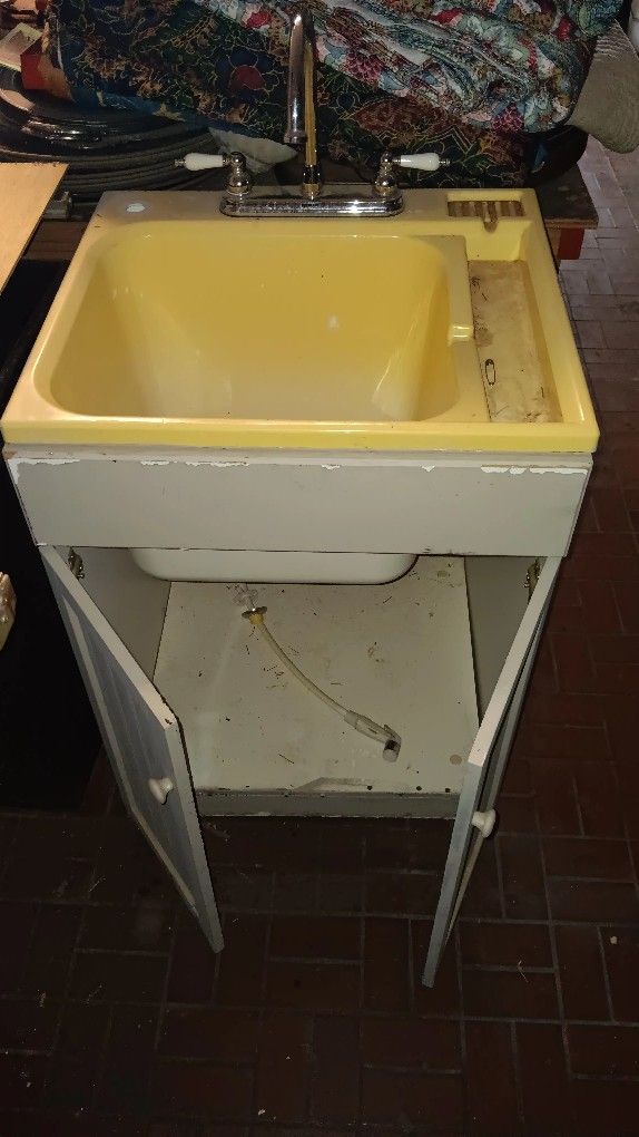 Old Sink And Vanity