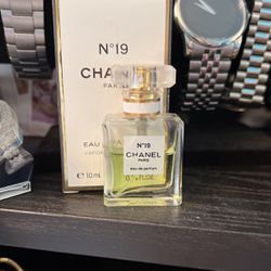 Extremely Rare Chanel Perfume 