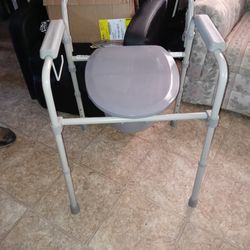 Toilet Chair New