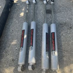 Rough country shocks jeep