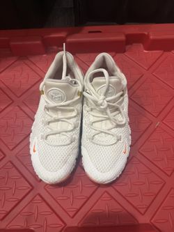 Women’s athletic Shoes