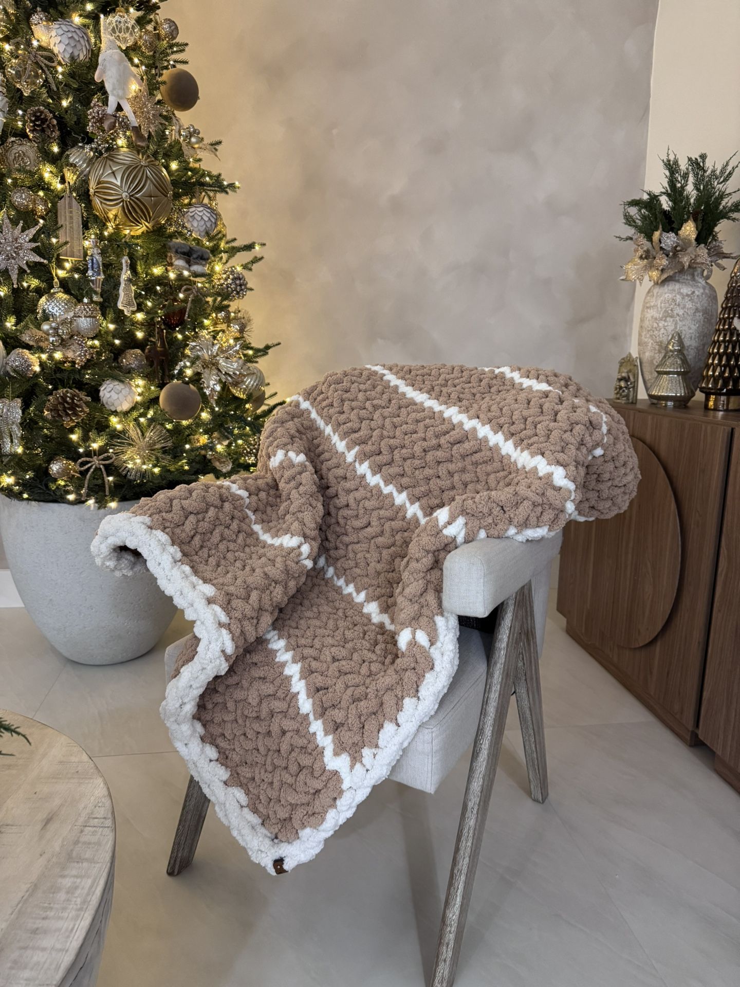 Handmade Chunky Blankets And Throws 