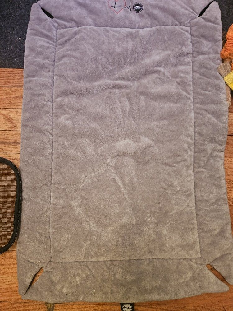 Comforting Heartbeat Mat For Dogs