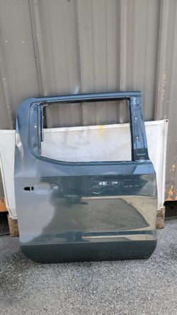 2019-2024 Chevrolet Silverado 1500 Rear Door Right Side USED