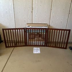 Pet Gate - Martha Stewart Pets. 