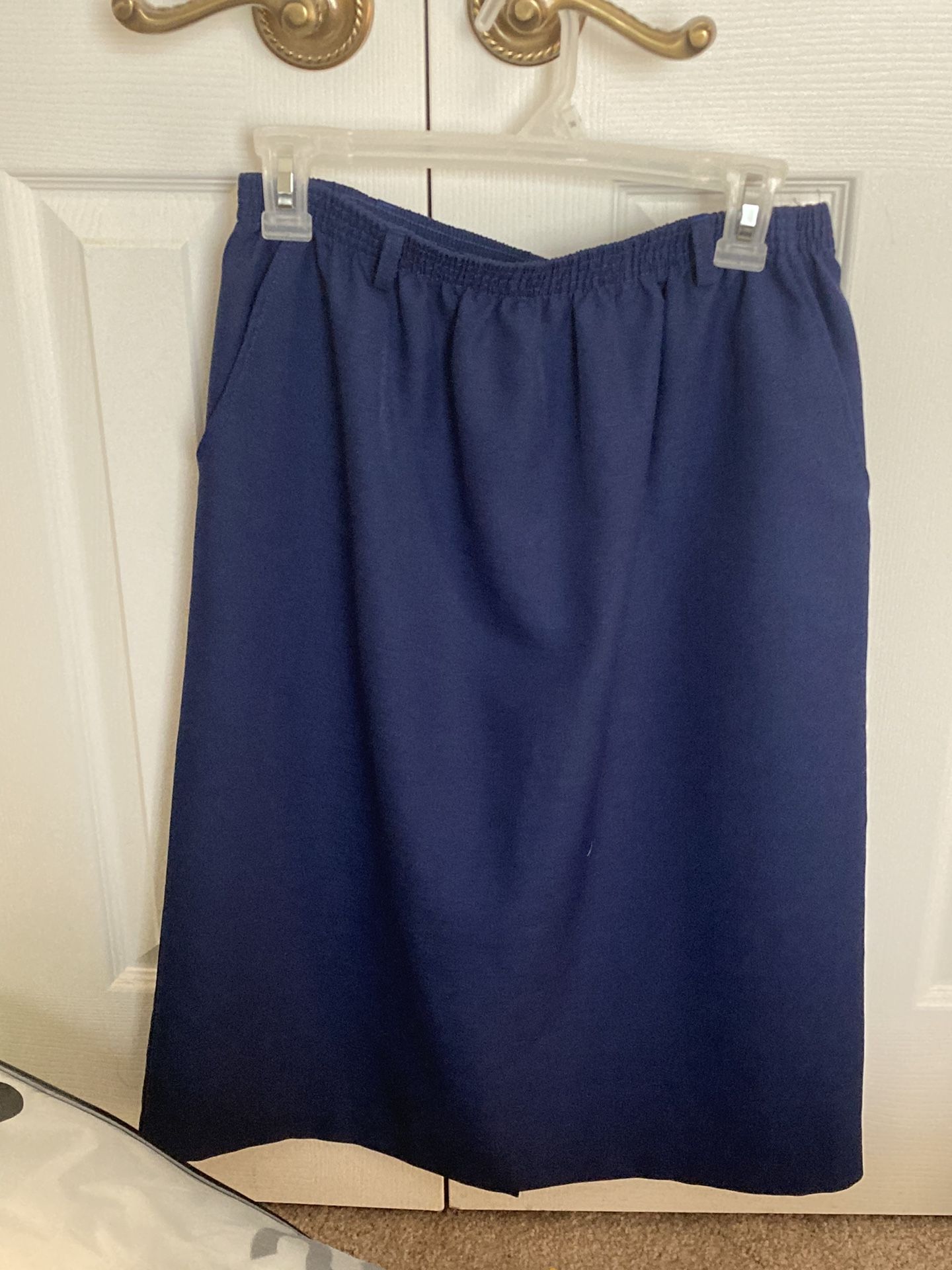 Women’s Skirt