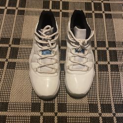 Jordan 11 Low Legend Blue