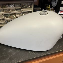 Harley Davidson Sportster “peanut” fuel tank. 