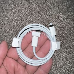 iPhone And Samsung Phone Chargers 