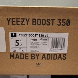 Yeezy Boost 350v2