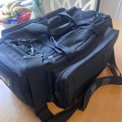 Heavy-duty 5.11 tactical range bag / gear bag in great condition.