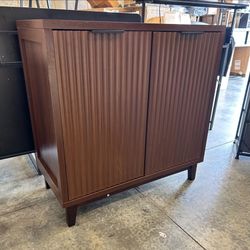 2-Door Storage Cabinet / Sideboard Buffet Console Table