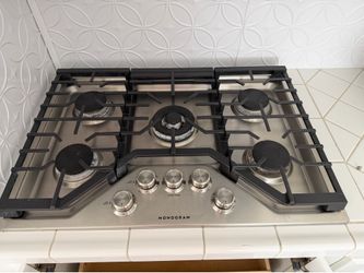 Kitchen Appliance Package – Monogram + Frigidaire Gallery + Stainless Dishwasher – $1,500