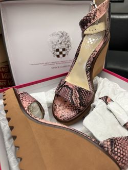 Vince Camuto Women's Gretam Wedge Sandal Size 6 1/2