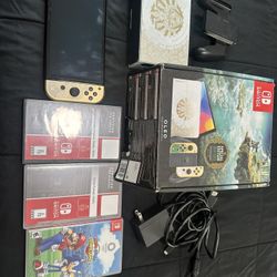 Nintendo Switch Oled & 6 Games 