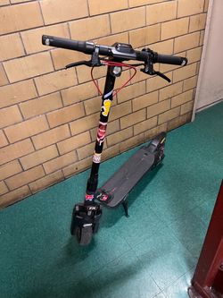 Segway Max G3 Electric  Scooter with Stickers and Display